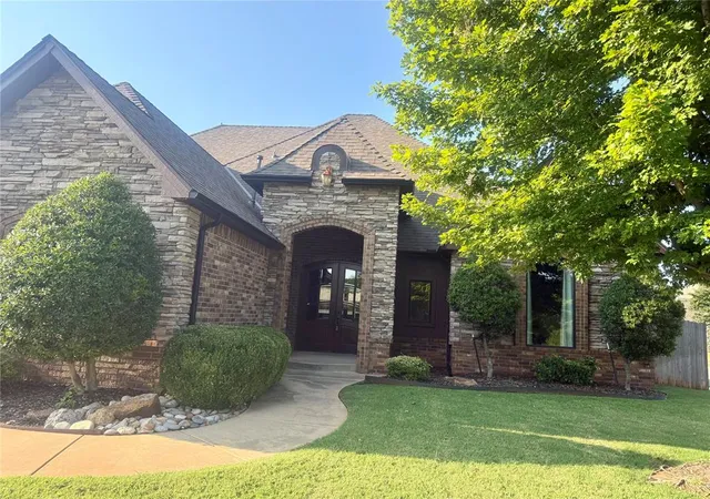 Photo 2 of Single family home for sale at 1532 Sw 131st Street, Oklahoma City, OK 73170 | MLS# 1243315 | Listing updated on 2026-08-31