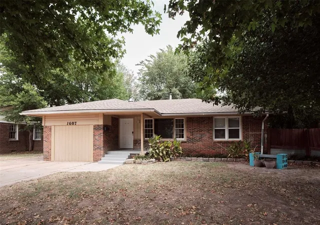 Photo 2 of Single family home for sale at 1607 Oxford Way, Oklahoma City, OK 73120 | MLS# 1243323 | Listing updated on 2026-08-31