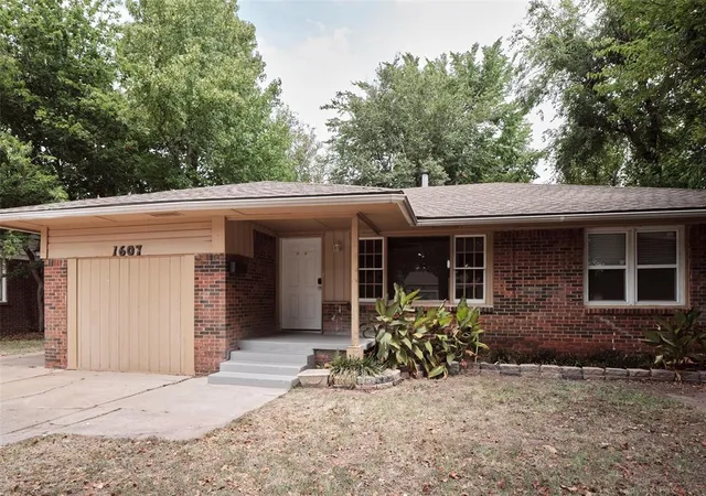 Photo 3 of Single family home for sale at 1607 Oxford Way, Oklahoma City, OK 73120 | MLS# 1243323 | Listing updated on 2026-08-31