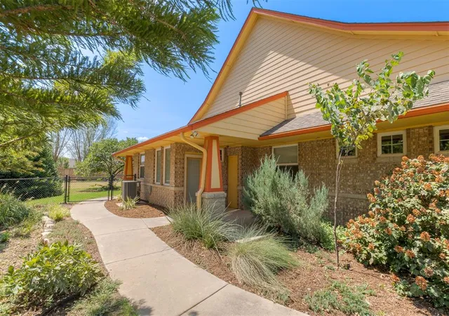 2nd image of 4606 Pikeys Trl, Tuttle, OK 73089 | MLS# 1243325