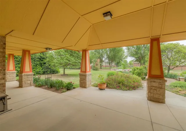 3rd image of 4606 Pikeys Trl, Tuttle, OK 73089 | MLS# 1243325