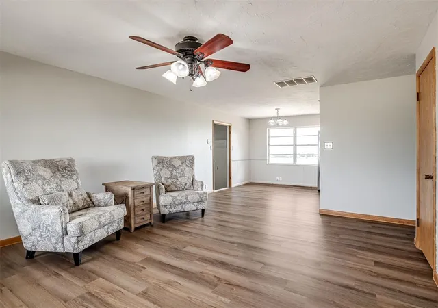 5th image of 10425 W County Road 74 Road, Crescent, OK 73028 | MLS# 1243327