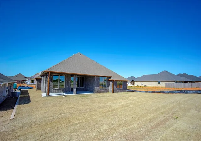 36th image of 10349 Sw 49th St, Mustang, OK 73064 | MLS# 1243362