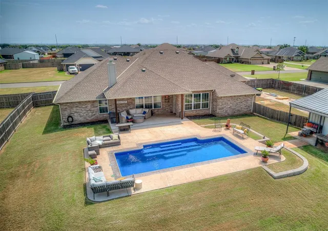Photo 2 of Sale Pending at 3833 Richards Way, Piedmont, OK 73078 | MLS# 1243364 | Listing updated on 2026-08-17