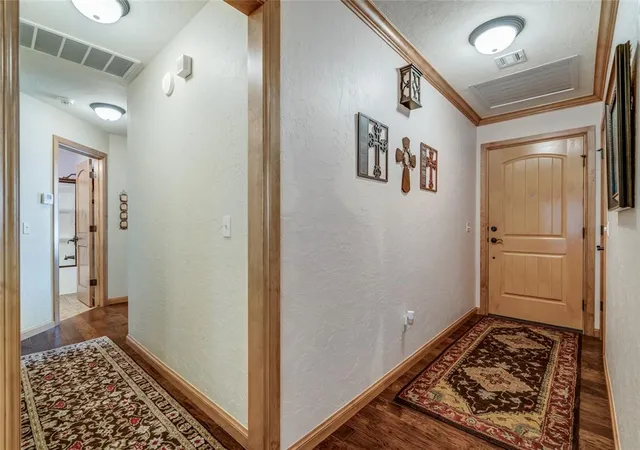 Photo 4 of Sale Pending at 401 Stoneridge Dr, Moore, OK 73160 | MLS# 1243366 | Listing updated on 2026-08-25