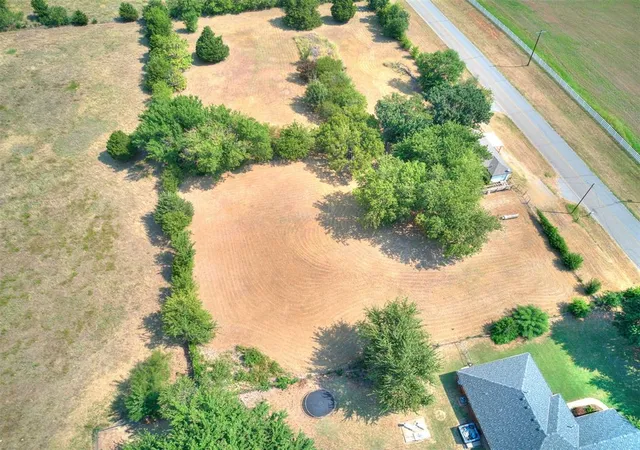 Photo 1 of Sale Pending at 21325 N Meridian Ave, Edmond, OK 73012 | MLS# 1243370 | Listing updated on 2026-08-12