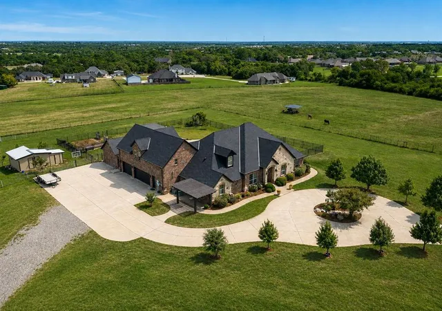 1st image of 298 N Aspen Dr, Blanchard, OK 73010 | MLS# 1243380