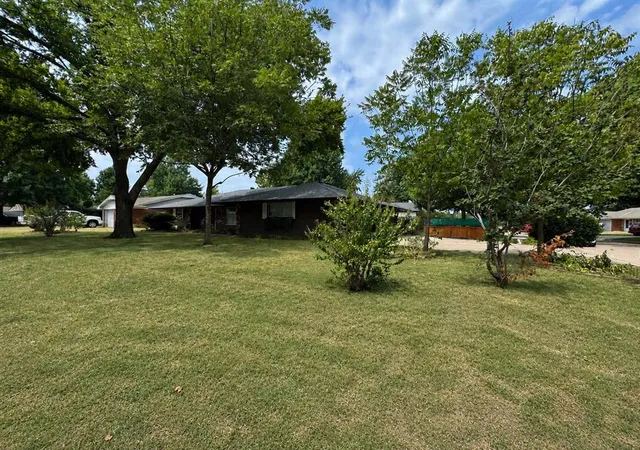 Photo 1 of Single family home for sale at 2817 N Holloway, Bethany, OK 73008 | MLS# 1243440 | Listing updated on 2026-09-05