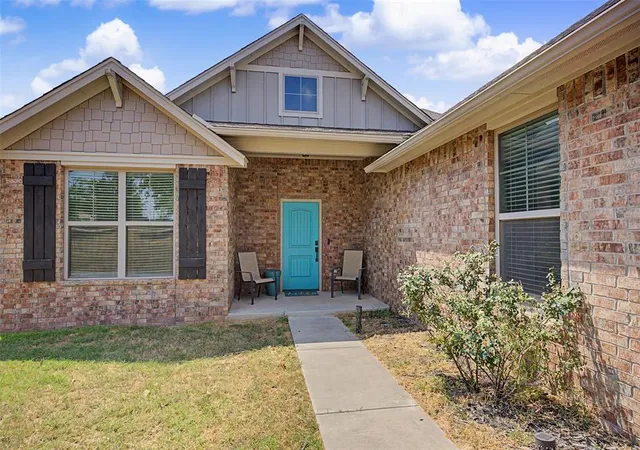 Photo 3 of Single family home for sale at 14951 Remington Dr, Newalla, OK 74857 | MLS# 1243448 | Listing updated on 2026-09-02