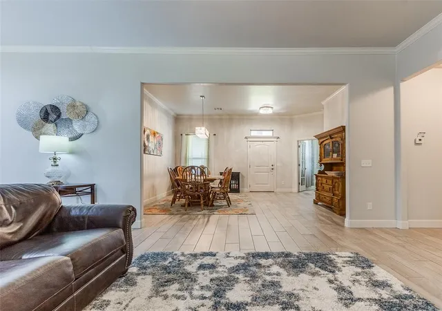 Photo 3 of Single family home for sale at 18455 Stagecoach Trl, Norman, OK 73072 | MLS# 1243457 | Listing updated on 2026-10-07