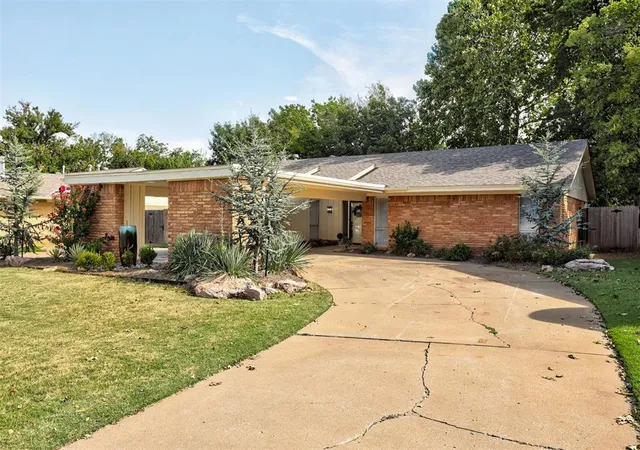 Photo 3 of Single family home for sale at 3021 Brookhollow Rd, Oklahoma City, OK 73120 | MLS# 1243461 | Listing updated on 2026-08-18