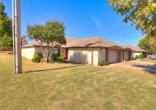 1st image of 11901 N Mustang Rd, Yukon, OK 73099 | MLS# 1243478