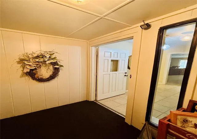 Listing Photo 4 - Condo for sale in building located at 11901 N Mustang Rd, Yukon, OK 73099