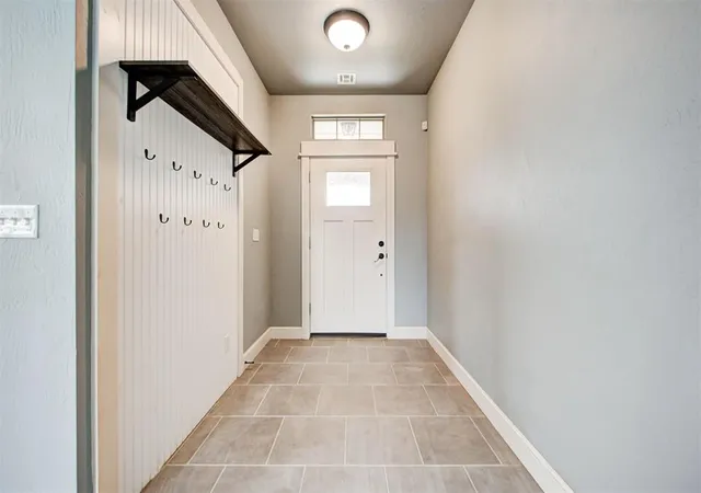 Photo 4 of Single family home for sale at 225 SW 148th Street, Oklahoma City, OK 73170 | MLS# 1243492 | Listing updated on 2026-10-15