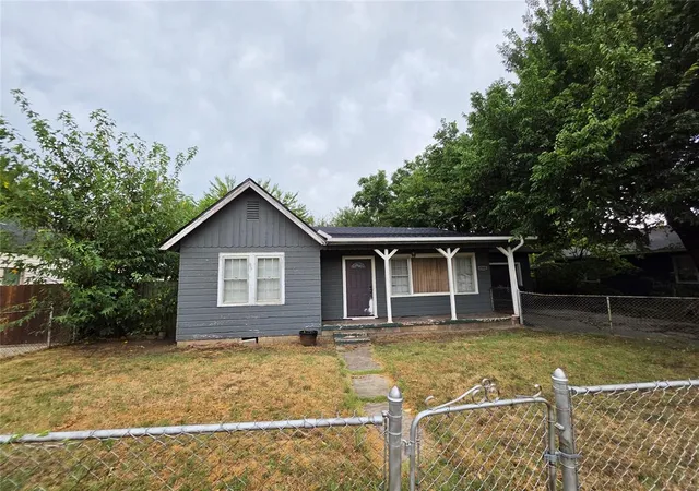 Photo 3 of Sale Pending at 6908 Nw 42nd Street, Bethany, OK 73008 | MLS# 1243504 | Listing updated on 2026-09-05
