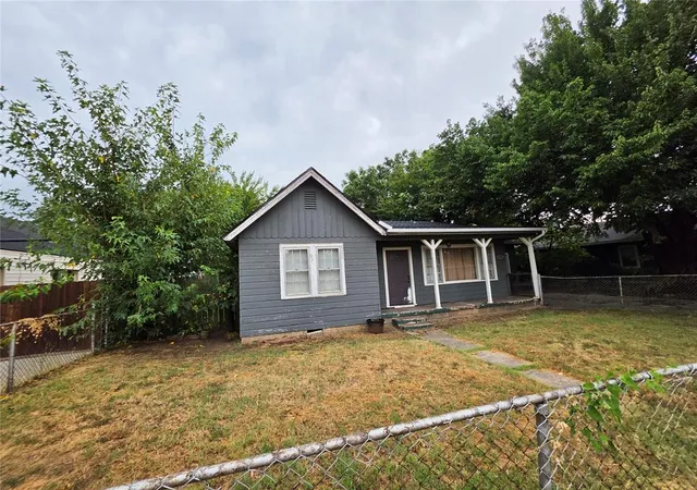 Photo 3 of Sale Pending at 6908 NW 42nd Street, Bethany, OK 73008 | MLS# 1243504 | Listing updated on 2026-09-05