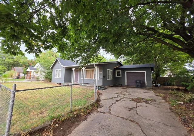 Photo 4 of Sale Pending at 6908 NW 42nd Street, Bethany, OK 73008 | MLS# 1243504 | Listing updated on 2026-09-05