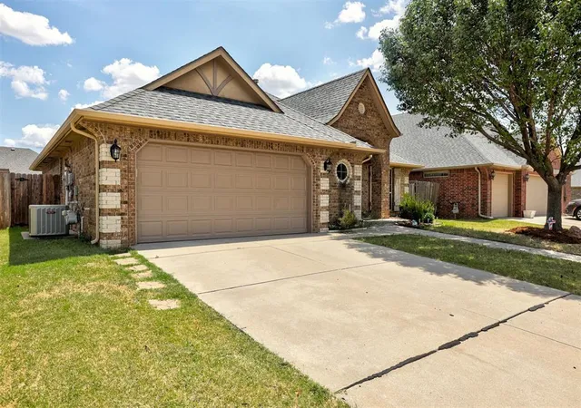 Photo 2 of Single family home for sale at 17216 Triana Dr, Oklahoma City, OK 73170 | MLS# 1243506 | Listing updated on 2026-08-11