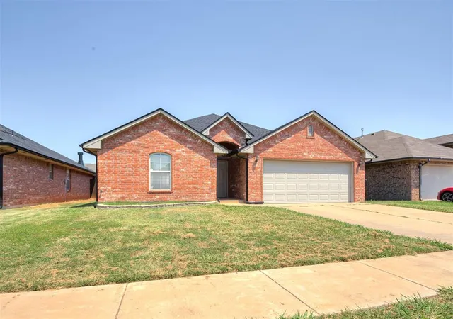 Photo 3 of Single family home for sale at 725 NW 121st Terrace, Oklahoma City, OK 73114 | MLS# 1243522 | Listing updated on 2026-08-09
