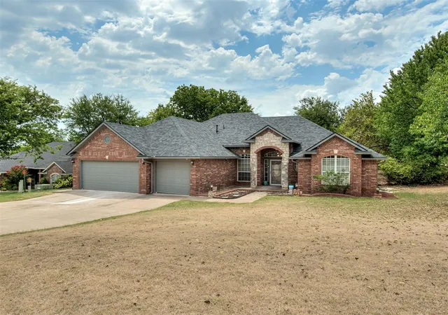 1st image of 2373 Elm Tree Ln, Blanchard, OK 73010 | MLS# 1243523
