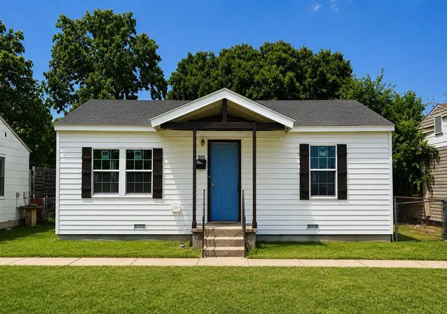 Photo 1 of Single family home for sale at 1305 Nw 7th Avenue, Ardmore, OK 73401 | MLS# 1243528 | Listing updated on 2026-09-20