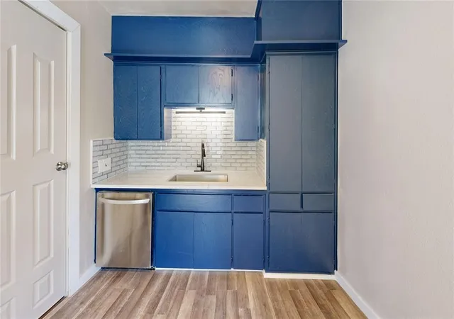 Photo 3 of Single family home for sale at 1305 Nw 7th Avenue, Ardmore, OK 73401 | MLS# 1243528 | Listing updated on 2026-09-20