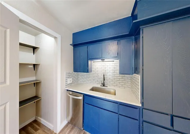 Photo 3 of Single family home for sale at 1305 NW 7th Avenue, Ardmore, OK 73401 | MLS# 1243528 | Listing updated on 2026-09-20
