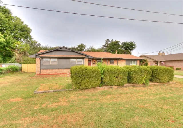 Photo 4 of Single family home for sale at 3705 N Donna Ave, Bethany, OK 73008 | MLS# 1243530 | Listing updated on 2026-08-26