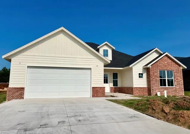 1st image of 4533 Red Bird Rd, Shawnee, OK 74804 | MLS# 1243532