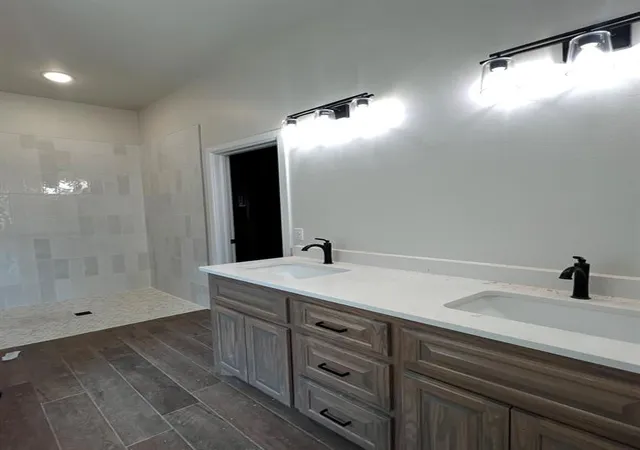 Photo 3 of Single family home for sale at 4533 Red Bird Rd, Shawnee, OK 74804 | MLS# 1243532 | Listing updated on 2026-10-10