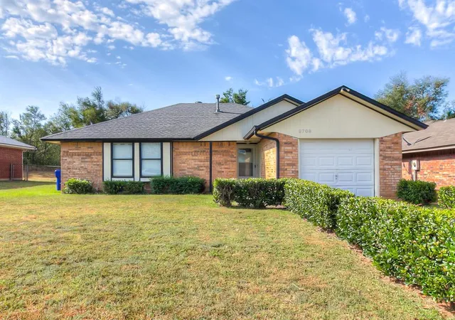 Photo 2 of Sale Pending at 8708 E Parkridge Dr, Oklahoma City, OK 73141 | MLS# 1243540 | Listing updated on 2026-09-16