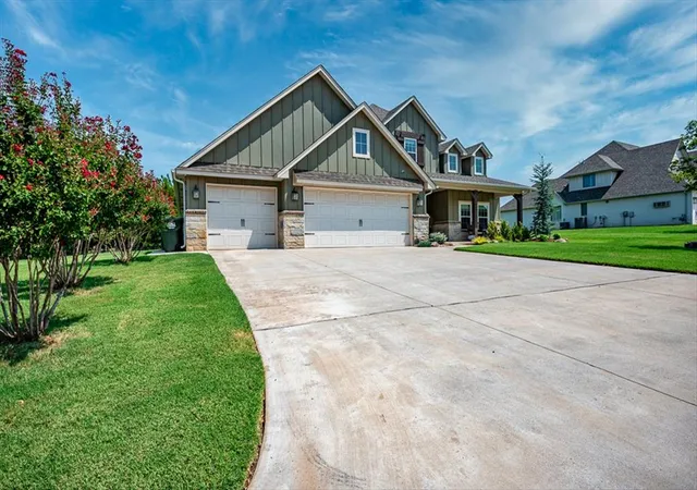 2nd image of 14584 Fox Lair Ln, Edmond, OK 73025 | MLS# 1243550