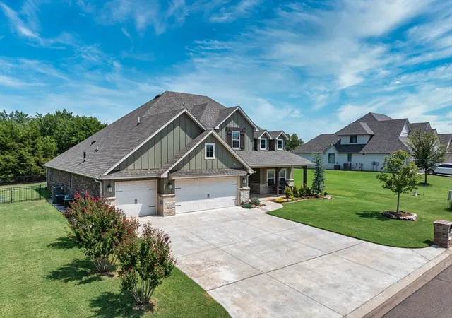 Photo 3 of Single family home for sale at 14584 Fox Lair Ln, Edmond, OK 73025 | MLS# 1243550 | Listing updated on 2026-08-11
