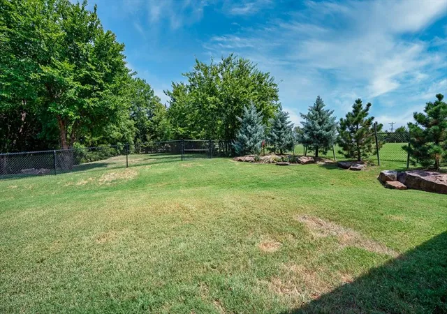 48th image of 14584 Fox Lair Ln, Edmond, OK 73025 | MLS# 1243550