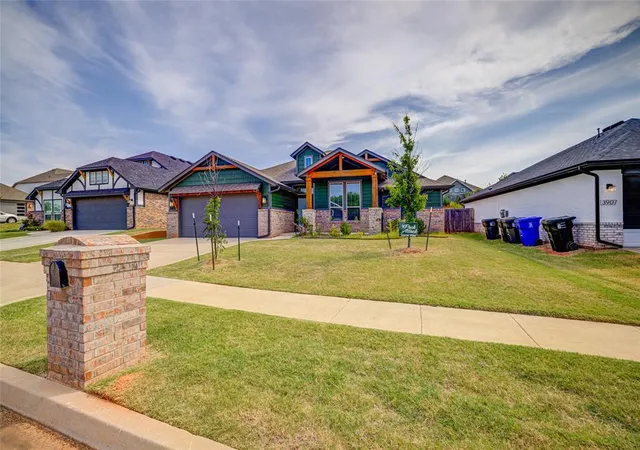 Photo 2 of Single family home for sale at 3911 Black Mesa Rd, Norman, OK 73071 | MLS# 1243560 | Listing updated on 2026-09-21