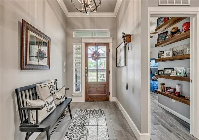 Photo 3 of Single family home for sale at 105 Carat Dr, Yukon, OK 73099 | MLS# 1243575 | Listing updated on 2026-08-10