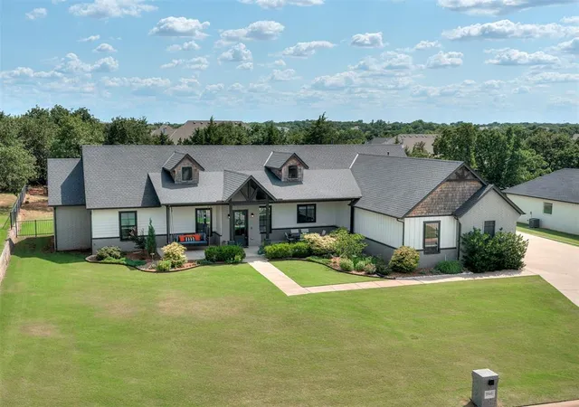 Photo 3 of Single family home for sale at 1940 Treviso Ct, Edmond, OK 73034 | MLS# 1243577 | Listing updated on 2026-10-02