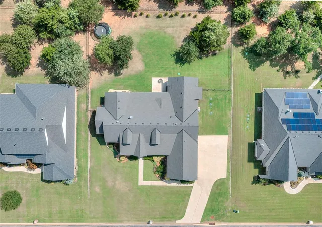 46th image of 1940 Treviso Ct, Edmond, OK 73034 | MLS# 1243577