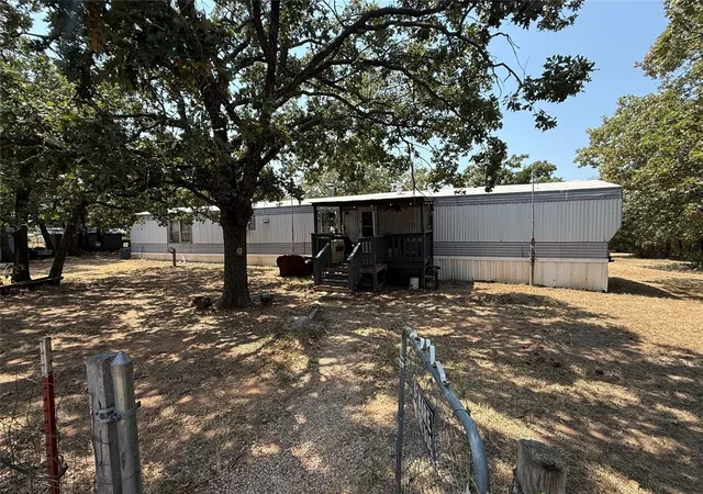 1st image of 104 Summer Oaks Dr, Mc Loud, OK 74851 | MLS# 1243579