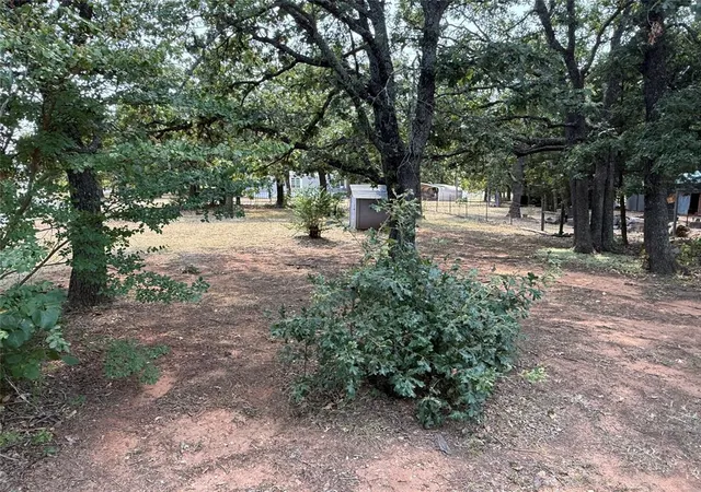 5th image of 104 Summer Oaks Dr, Mc Loud, OK 74851 | MLS# 1243579