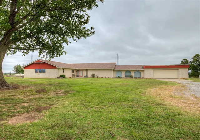 2nd image of 36851 E 111 Rd, Okemah, OK 74859 | MLS# 1243590