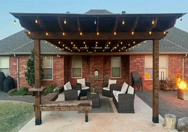 Photo 3 of Single family home for sale at 3111 Spyglass Dr, Purcell, OK 73080 | MLS# 1243596 | Listing updated on 2026-08-30
