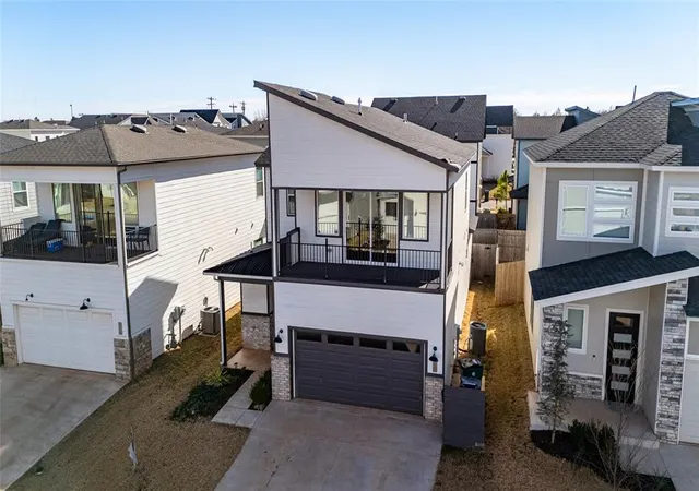 Photo 4 of Single family home for sale at 2524 NW 130th Street, Oklahoma City, OK 73120 | MLS# 1243597 | Listing updated on 2026-08-10