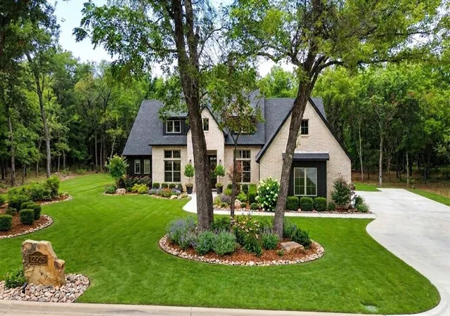 Photo 1 of Single family home for sale at 12925 Coltrane Rd, Edmond, OK 73034 | MLS# 1243605 | Listing updated on 2026-09-19