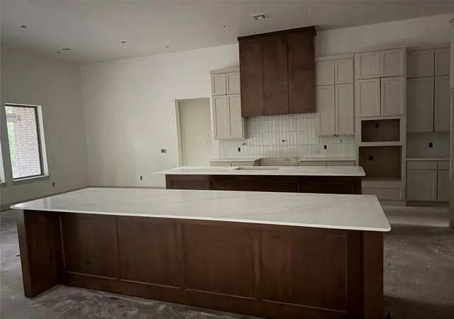 Photo 2 of Single family home for sale at 12925 Coltrane Rd, Edmond, OK 73034 | MLS# 1243605 | Listing updated on 2026-10-07