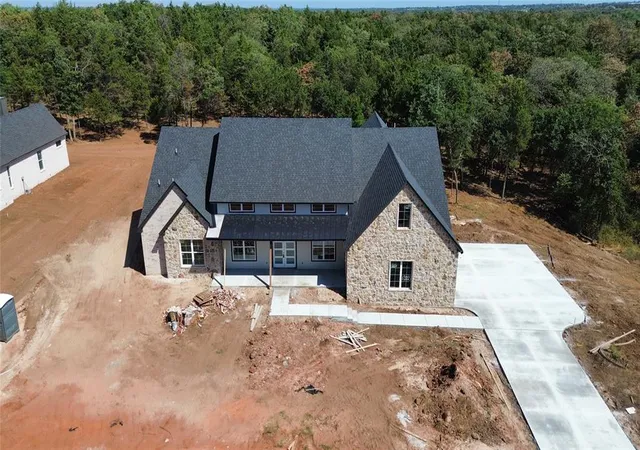 Photo 2 of Single family home for sale at 13225 Lost Crk Trl, Edmond, OK 73034 | MLS# 1243606 | Listing updated on 2026-09-19
