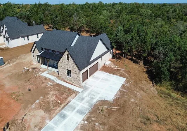 Photo 3 of Single family home for sale at 13225 Lost Crk Trl, Edmond, OK 73034 | MLS# 1243606 | Listing updated on 2026-09-19