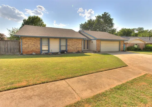 Photo 2 of Sale Pending at 11805 Shroyer Dr, Oklahoma City, OK 73170 | MLS# 1243621 | Listing updated on 2026-08-25