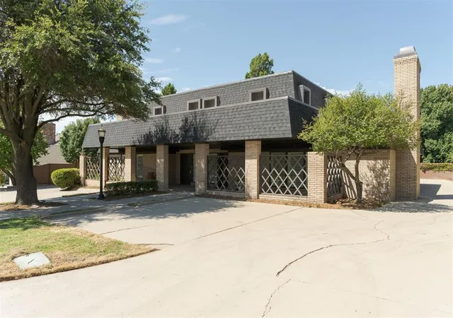 Photo 2 of Multi family home for sale at 6345 Glenbrook Ct, Oklahoma City, OK 73118 | MLS# 1243645 | Listing updated on 2026-09-18