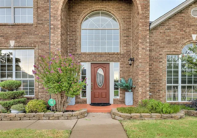 Photo 3 of Single family home for sale at 11408 Rosehaven Dr, Oklahoma City, OK 73162 | MLS# 1243652 | Listing updated on 2026-10-06